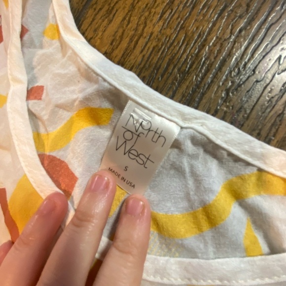 North Of West Red, Yellow And White Dress Size Small B13 - Picture 2 of 5